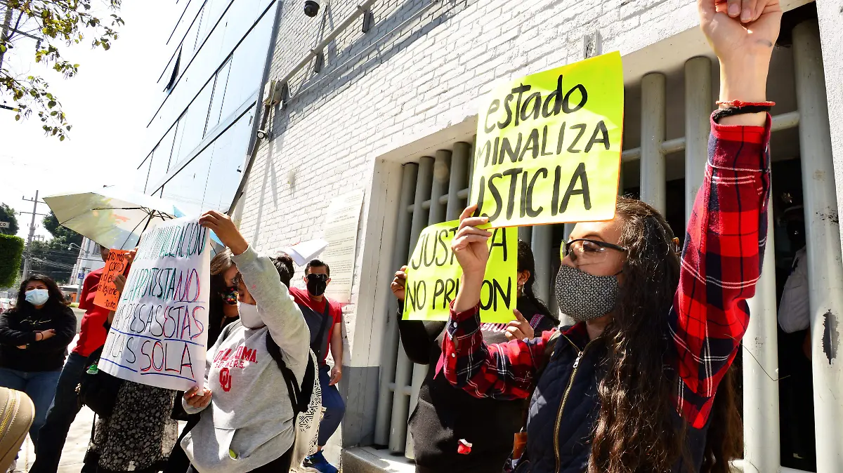 ACTIVISTAS FEMINISTAS EN FISCALÍA GENERAL _ LOVERA-34.jpg